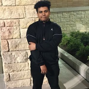 Meet your Posher, Daniel